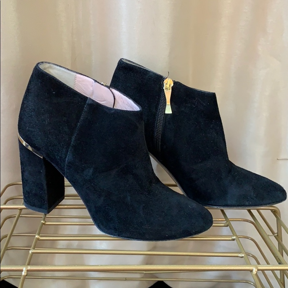 Kate spade black suede heeled booties size 5